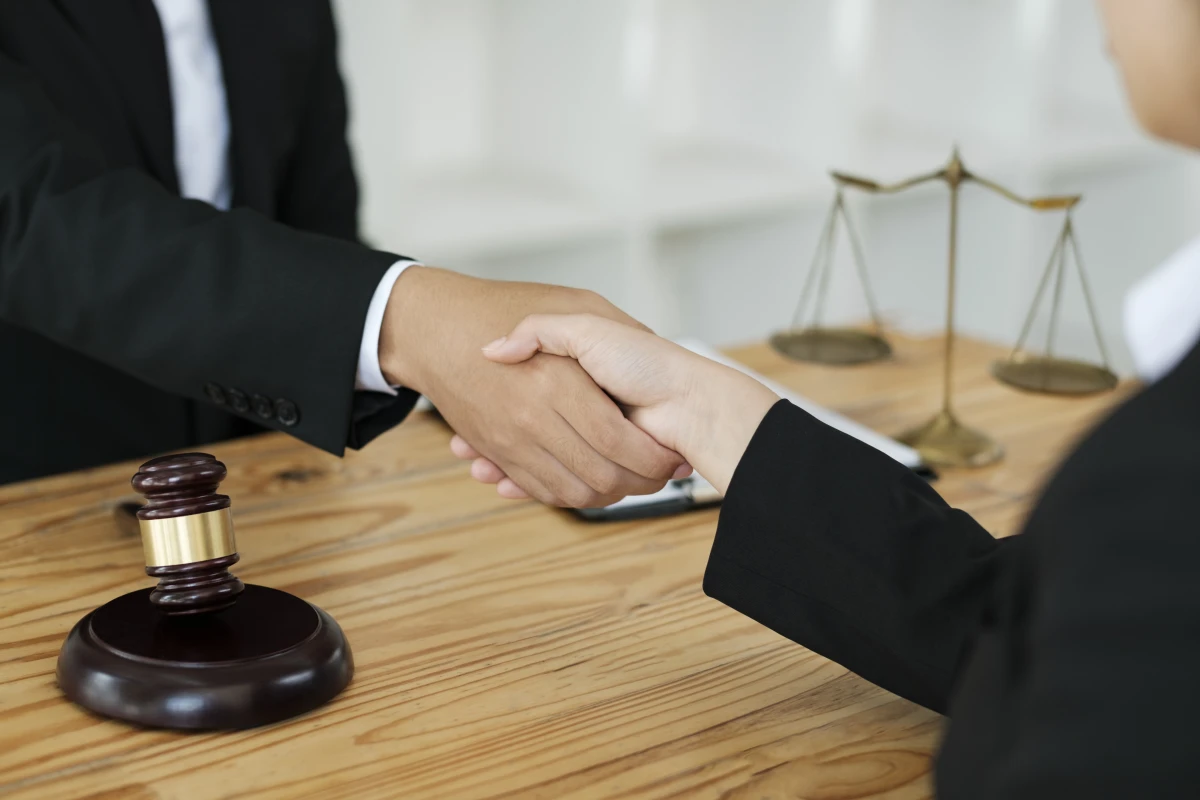 Régler un litige locatif en France : conseils et procédures d'un avocat