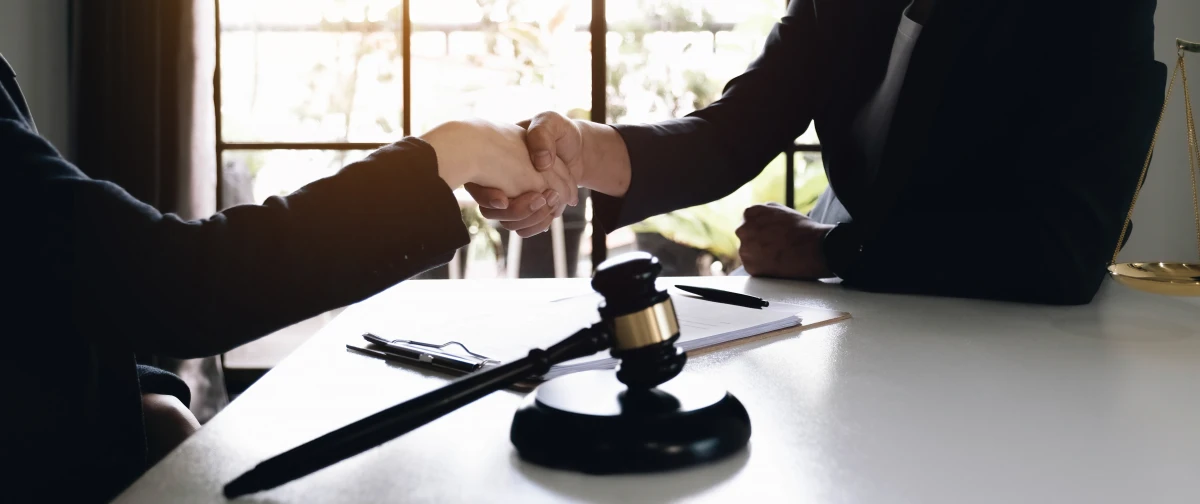 Litiges en assurance santé : Comprendre vos droits et options juridiques